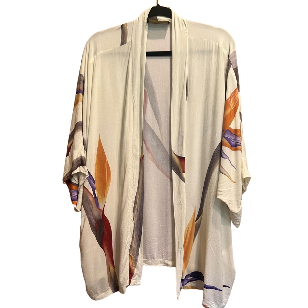 ❌S O L D ❌
Lex Breezy Bird of Paradise Kimono